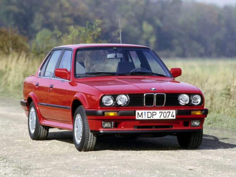 BMW Série 3 E30 325iX 4 portes - 1988