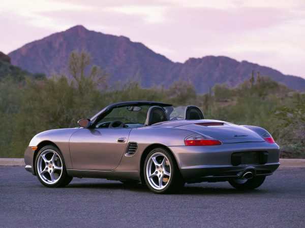 Porsche Boxster 2003-2004 version US vue arrière