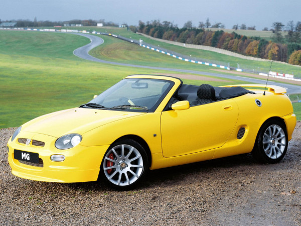 MGF Trophy 2001-2002 vue avant - photo MG