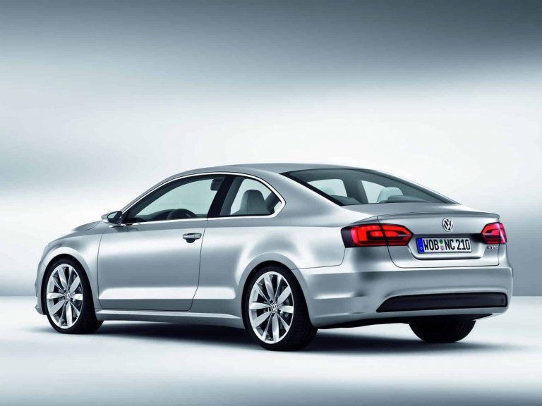 Volkswagen New Compact Coupe concept vue AR 2010 - photo Volkswagen