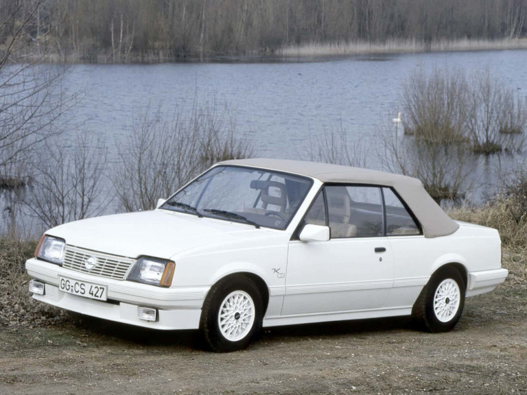 Opel Ascona cabriolet Keinath vue AV avec capote 1983-1988 - photo Keinath