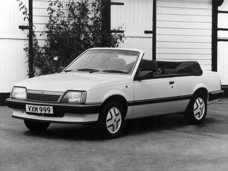 Vauxhall Cavalier convertible Hammond & Thiede vue AV 1986-1988 - photo Vauxhall