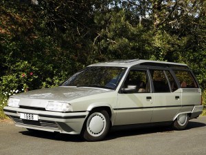 Citroën BX break surélevé Heuliez 1988 - photo Heuliez