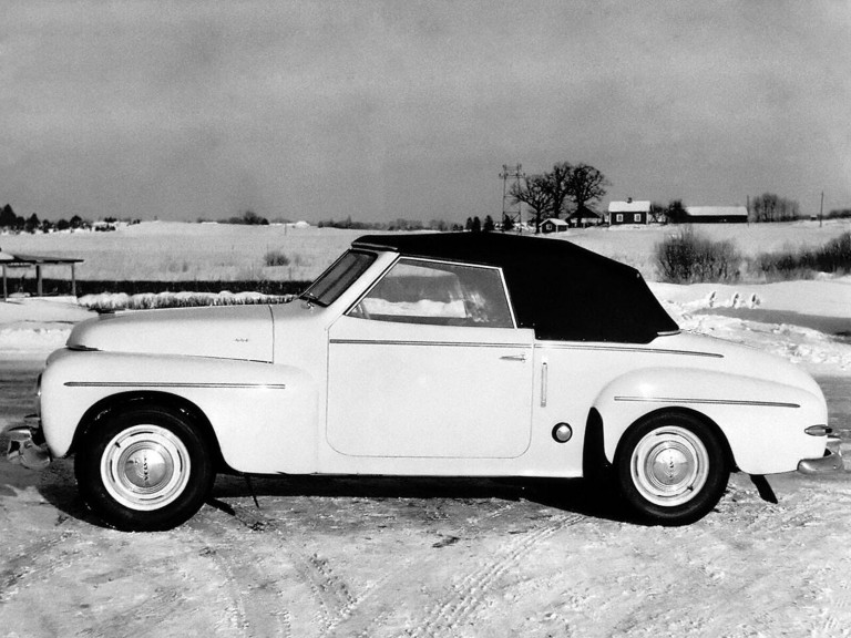 Volvo PV445 cabriolet Ringberg 1949 - photo : auteur inconnu