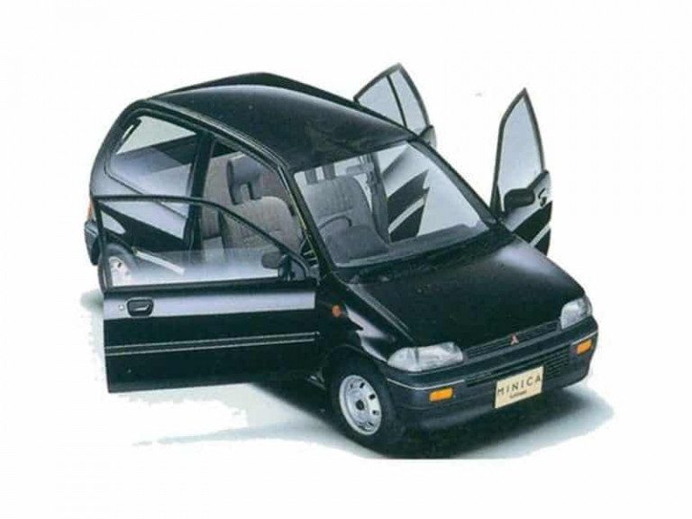 Mitsubishi Minica 1:2 Door Lettuce 1989 - photo MMC