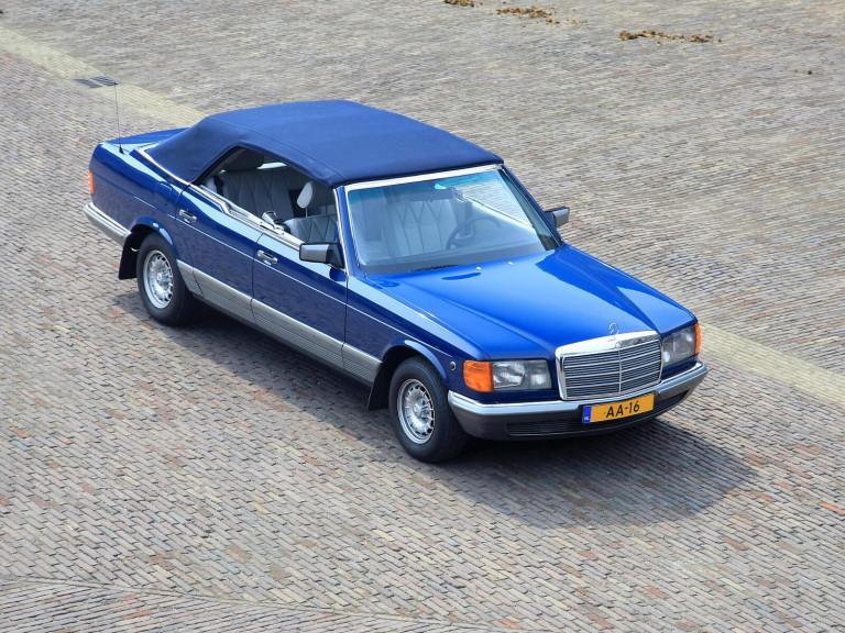 Mercedes Classe S W126 cabriolet 4 portes Caruna vue AV 1985