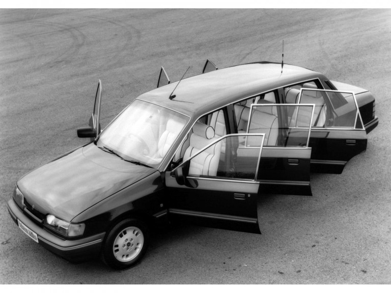 Ford Granada Coleman Milne Grosvenor Limousine 6 portes 1986 - photo Coleman Milne