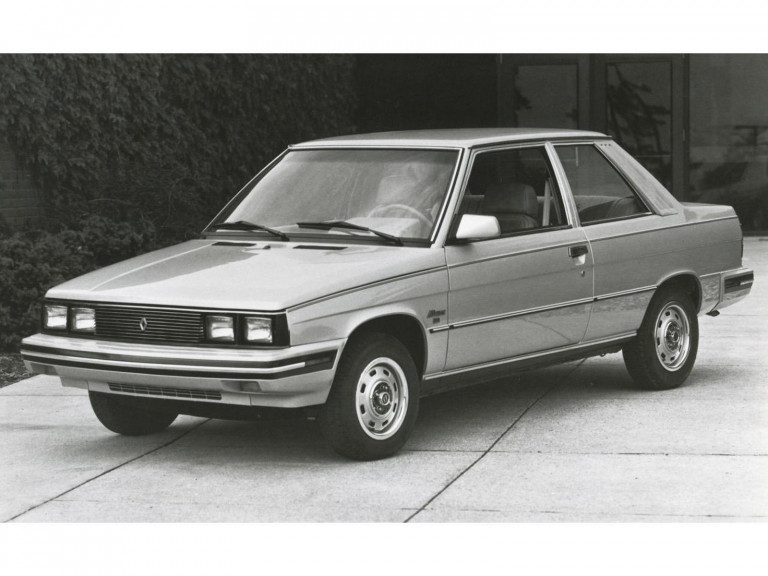 Renault Alliance 2 doors sedan 1983 - photo Renault