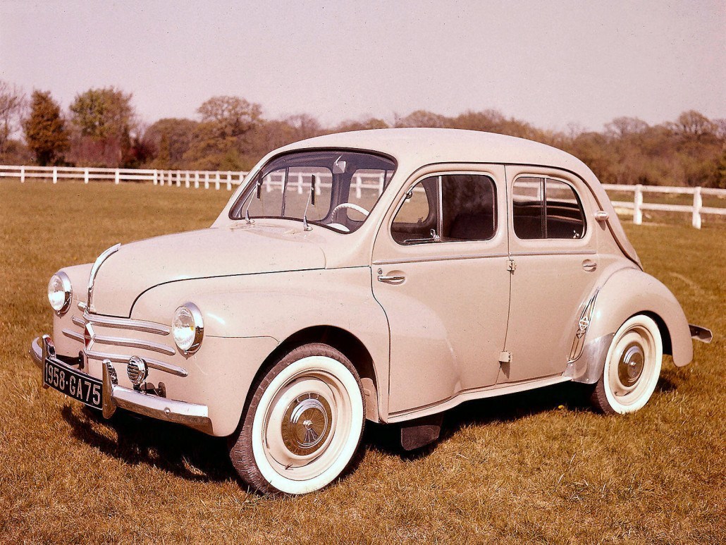 Renault 4CV Sport 1958 - photo Renault