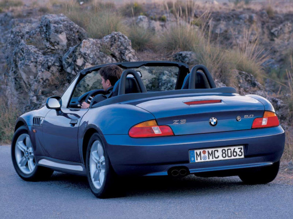 Z3 roadster 1999-2002 vue AR - photo BMW