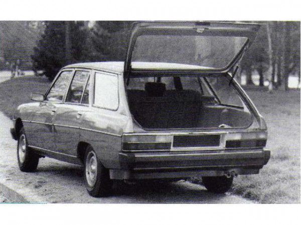 Peugeot 604 Break Parat 1977 vue AR - photo : auteur inconnu DR