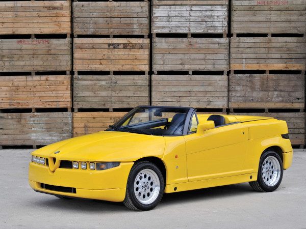 Alfa Romeo RZ 1992-1993 vue AV - photo Tim Scott/RM Auctions