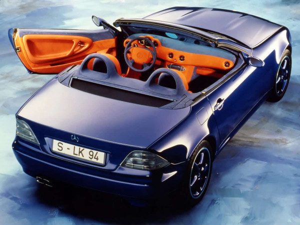 SLK R170 concept Paris 1994 vue intérieur - photo Mercedes-Benz