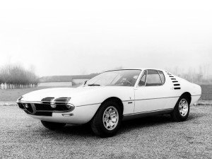 Alfa Romeo Bertone prototype Exposition Universelle de Montréal 1967 vue AV - photo : Alfa Romeo Bertone