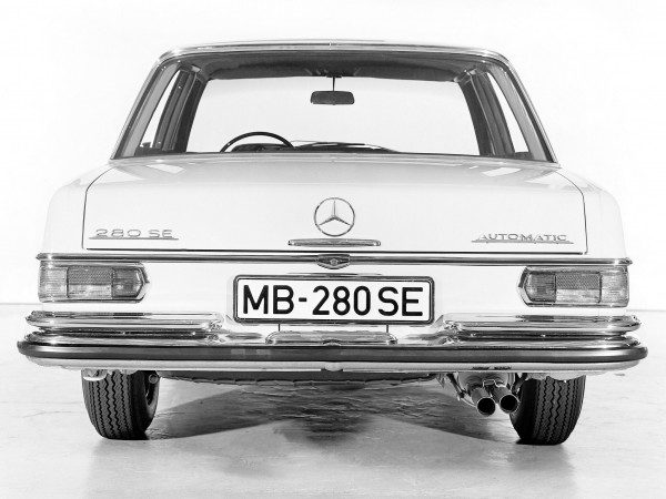 Mercedes-Benz 280 SE (W108) 1968-1972 vue AR - photo Mercedes-Benz