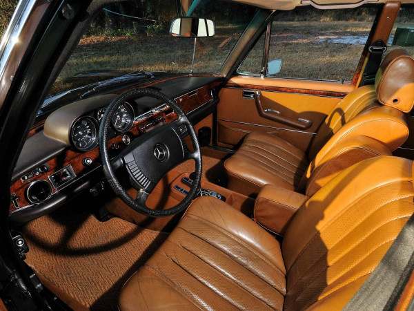 Mercedes-Benz 300 SEL 6,3 US (W109) intérieur 1969-1971 - photo : auteur inconnu DR