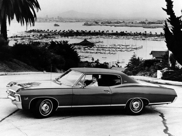 Chevrolet Caprice Custom Coupe 1966-1967 - photo Chevrolet