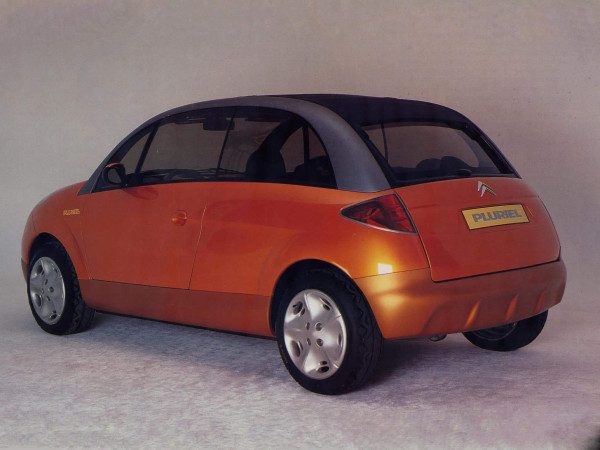 Citroën Demonstrateur Pluriel concept Francfort 1999 vue AR avec toit - photo Citroën