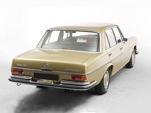 Mercedes-Benz 280 SE (W108) 1968-1972 vue AR - photo : auteur inconnu DR