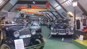 Ford A 1930 et Cadillac 1952 - Musée Fritz Busch Wolfegg