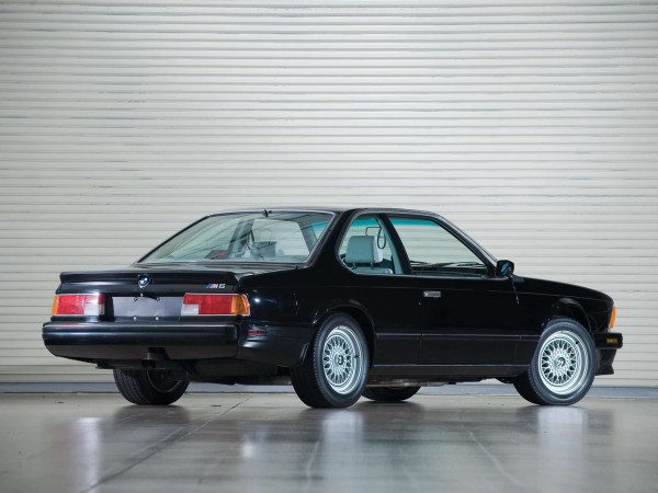 Série 6 E24 M6 1987-1989 vue AR - photo Darin Schnabel - RM Auctions