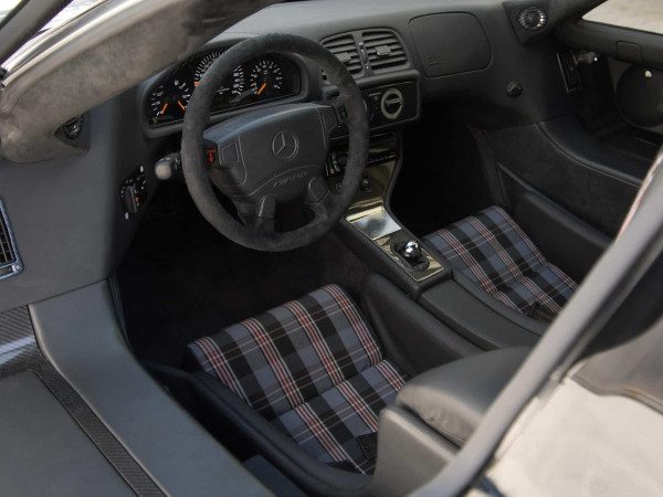 CLK-GTR AMG 1998-1999 intérieur - photo Mercedes-Benz