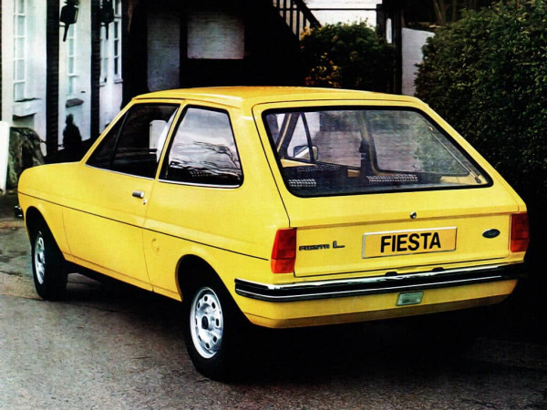Ford Fiesta 1976-1981 vue AR - photo Ford