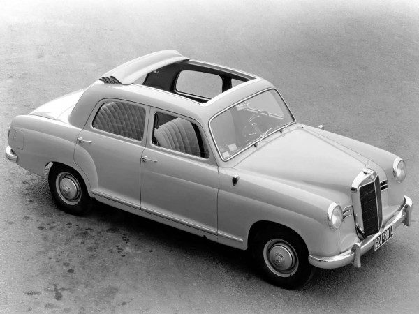Mercedes-Benz Ponton 180 (W120) découvrable 1953-1957 vue AV - photo Mercedes-Benz