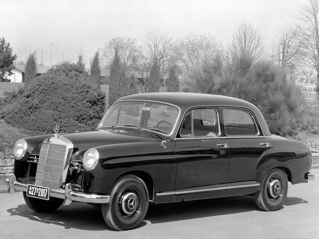 Mercedes-Benz Ponton 190 (W121) 1956-1959 vue AV - photo Mercedes-Benz