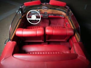 Mercedes-Benz Ponton cabriolet (W128) intérieur - photo : auteur inconnu DR