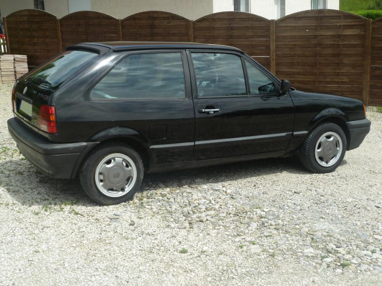 Volkswagen Polo 86C 1.3 CLi 1991 - vue profil - photo Pascal B.