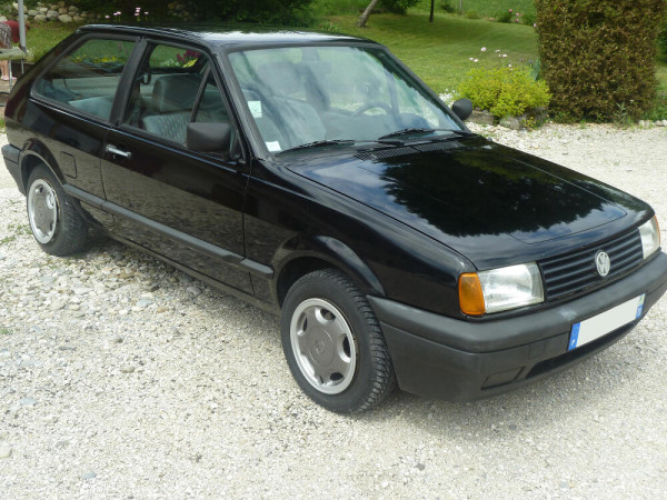 Volkswagen Polo 86C 1.3 CLi 1991 - vue AV - photo Pascal B.