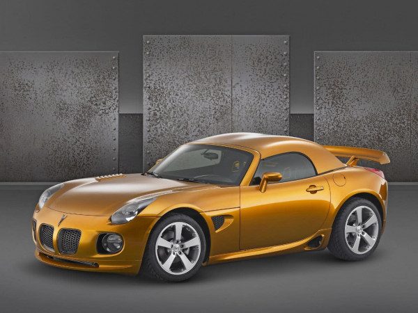 Pontiac Solstice Weekend Club Racer concept SEMA 2005 vue AV - photo GM