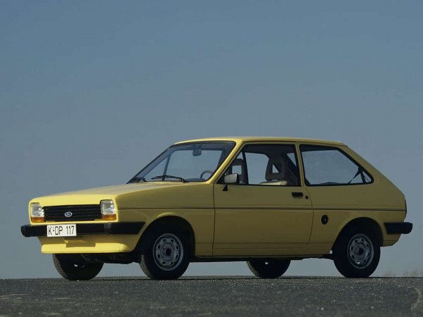 Ford Fiesta 1981-1983 vue AV - photo Ford