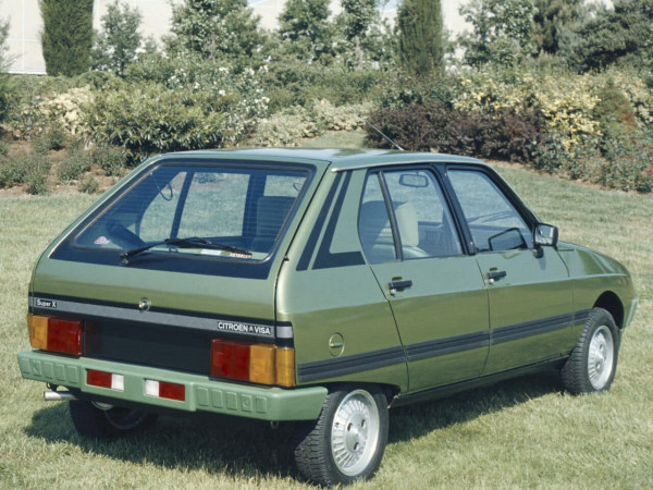 Citroën Visa Super X 1980-1981 vue AR - photo Citroën