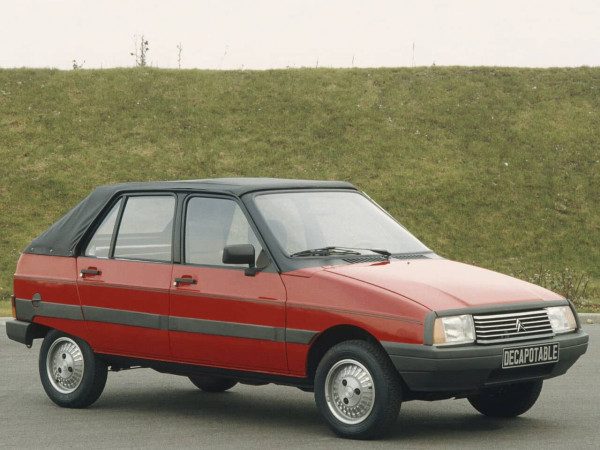 Citroën Visa Décapotable Super E 1983 vue AV - photo Citroën