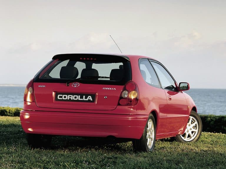 Toyota Corolla Hatchback E110 1997-2001