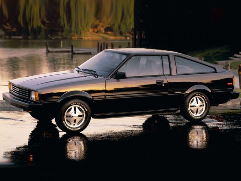 Toyota Corolla coupé liftback E70 1979-1983