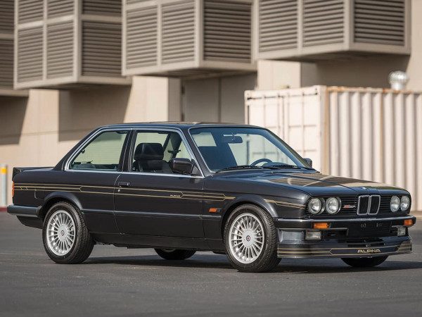 Alpina B6 2.7 Japon 1986-1987 vue AV - photo : Robin Adams ©2016 Courtesy of RM Sotheby's