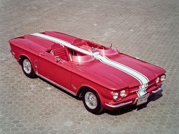 Chevrolet Corvair Sebring Spyder XP-737 concept vue AV salon de Chicago 1961 - photo GM