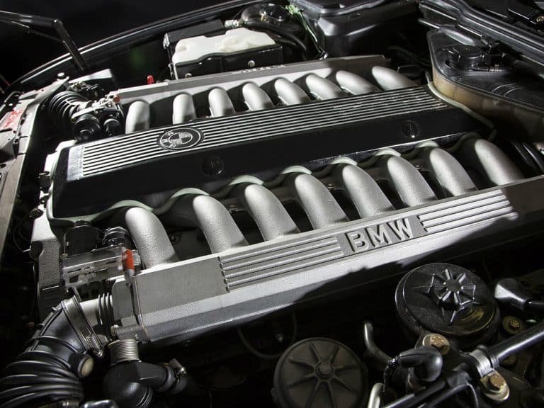 V16 двигатель bmw