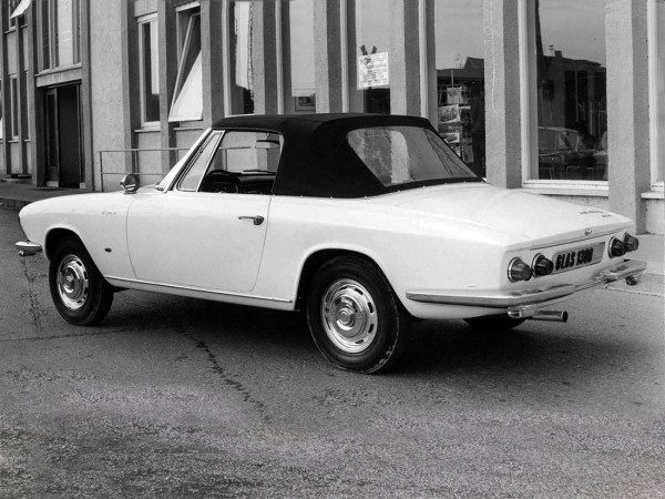 Glas 1300 GT-1700 GT cabriolet 1965-1967 vue AR avec capote - photo Glas