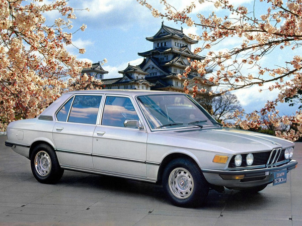 BMW 530iA E12 Japon 1976-1978 - photo BMW