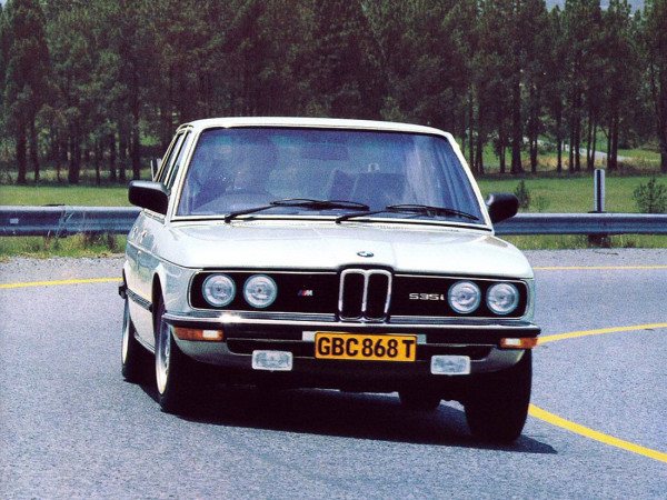 BMW M535i E12 Afrique du Sud 1981-1984 vue AV - photo BMW