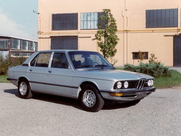 BMW 528i blindée Boneschi 1980 - photo Boneschi