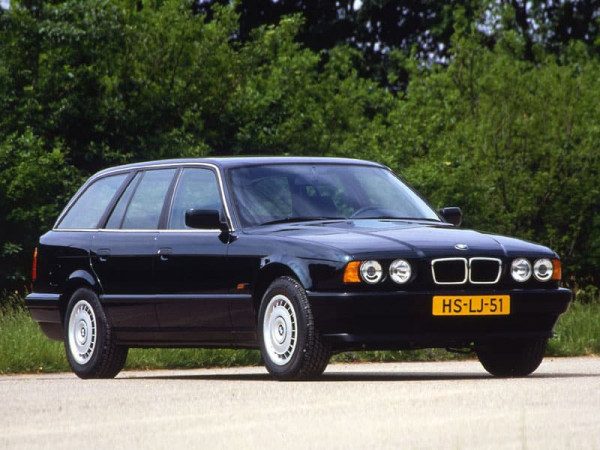 BMW Série 5 Touring E34 1994-1996 - photo BMW