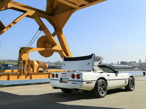 Chevrolet Corvette C4 convertible 1989 photo Alexandre