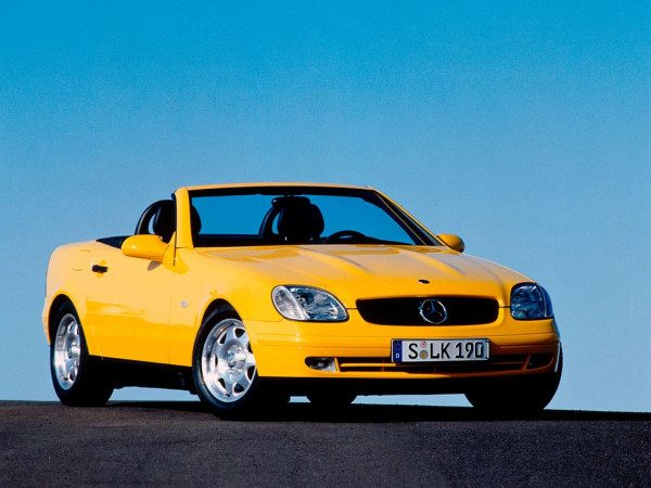 La Mercedes SLK R170 au moment de son lancement en avril 1996 - photo Mercedes-Benz