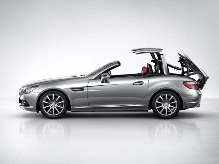 SLK R172, profil avec le mécanisme du toit rétractable - photo Mercedes-Benz