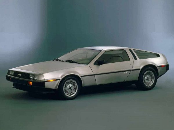 DeLorean DMC-12 1982 vue AV - photo DMC